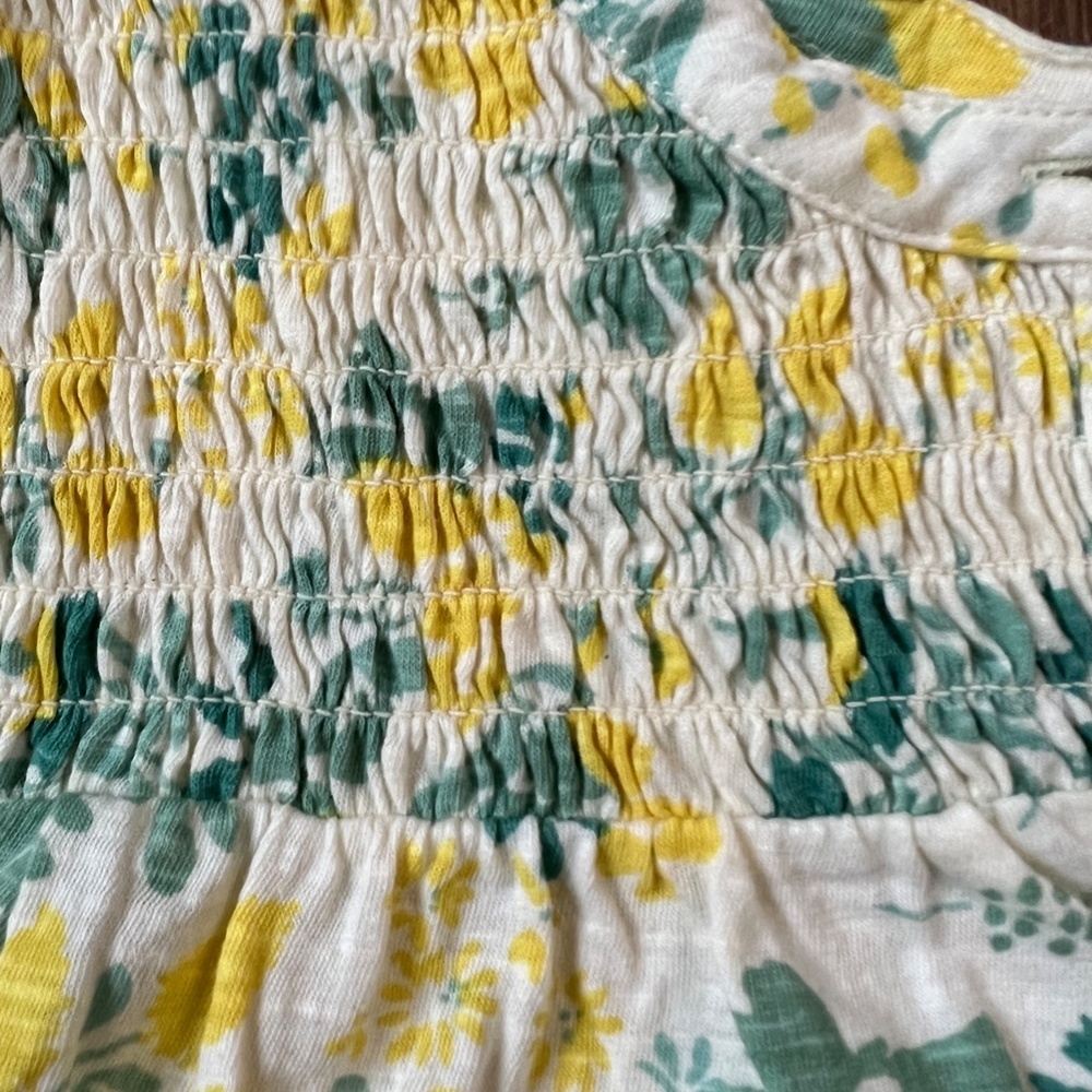 Lucky Brand Lemon Yellow Floral Ruffle Cap Sleeve Top Sz M - Picture 7 of 12